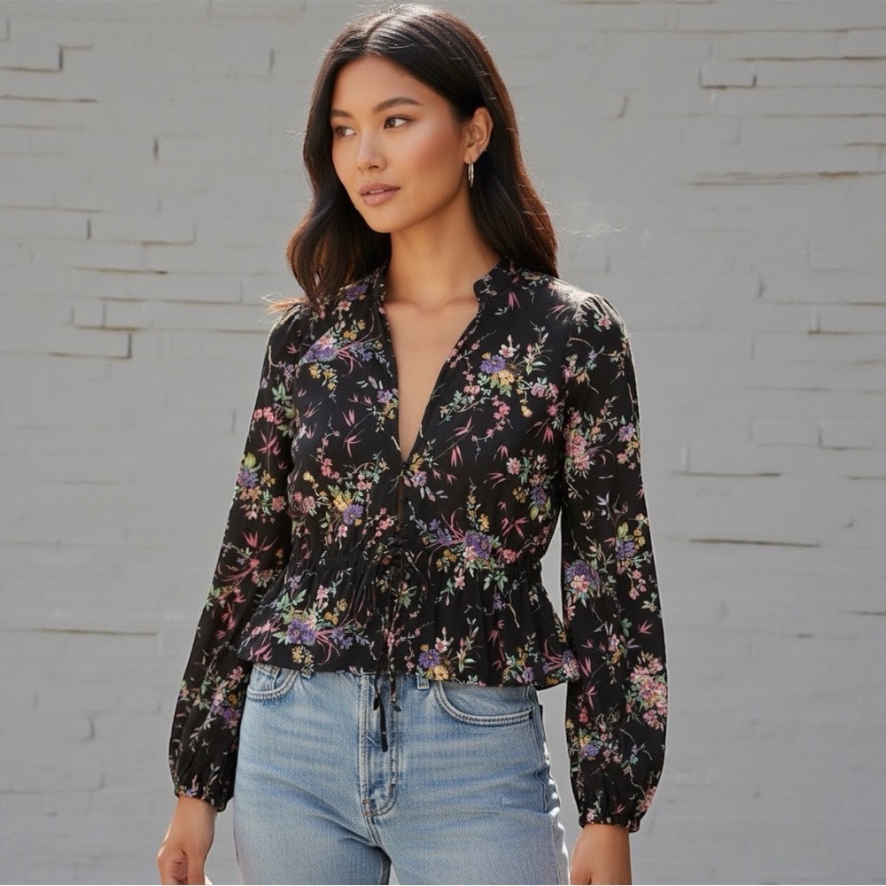Rolla's Women's Ella Meadow Hook And Eye Floral Blouse In Black Size Large